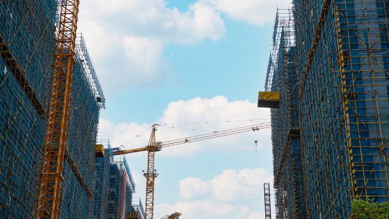 成都土建工程资质代办：价格背后的合规与价值